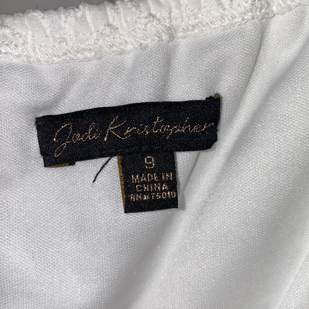 White off the shoulder dress - Picture 5 of 5